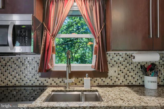 344 E BROAD ST, Williamstown, PA 17098