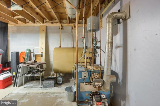 344 E BROAD ST, Williamstown, PA 17098