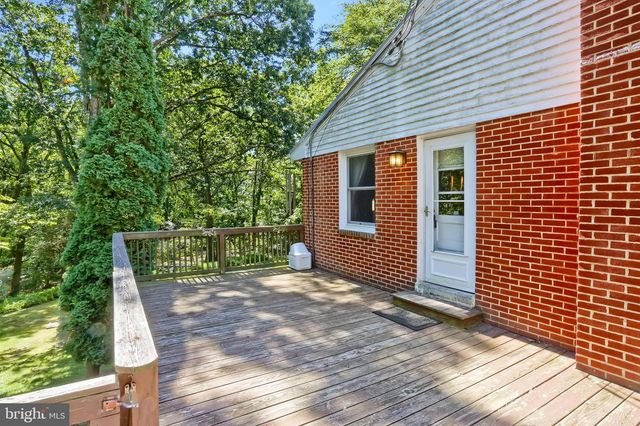 344 E BROAD ST, Williamstown, PA 17098