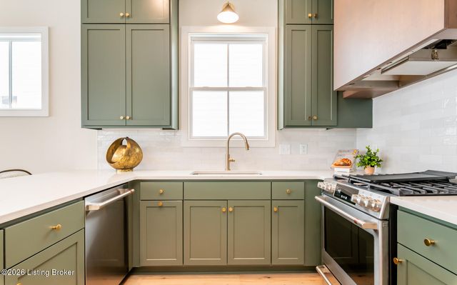 6104 Passionflower Dr, Prospect, KY 40059