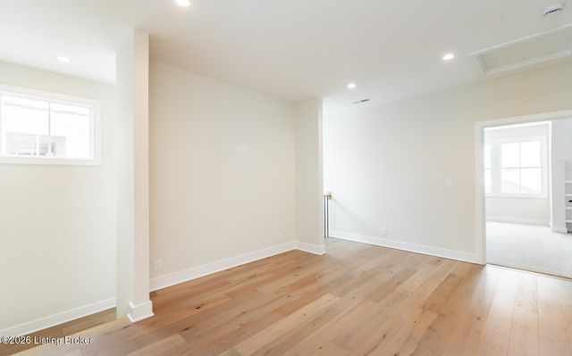 6104 Passionflower Dr, Prospect, KY 40059