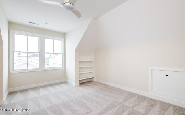 6104 Passionflower Dr, Prospect, KY 40059