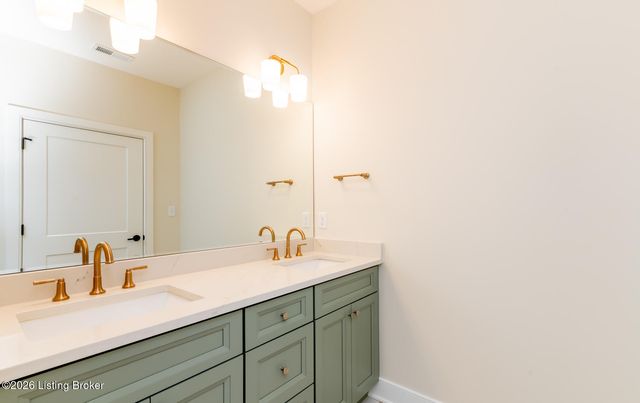 6104 Passionflower Dr, Prospect, KY 40059