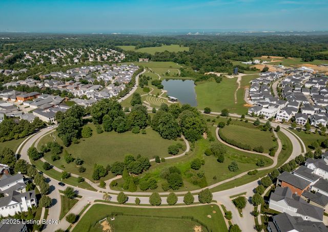 6104 Passionflower Dr, Prospect, KY 40059