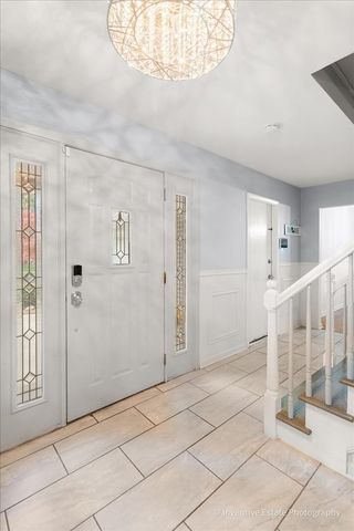 835 Maple Road, Flossmoor, IL 60422