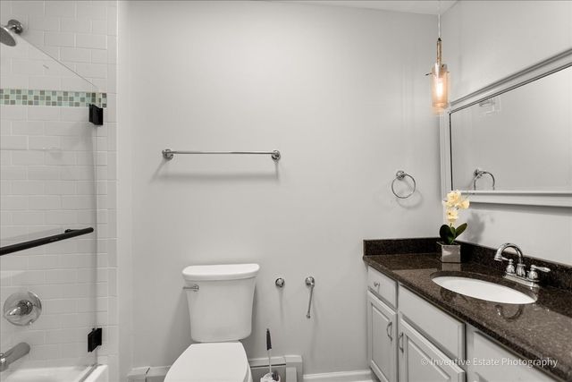 835 Maple Road, Flossmoor, IL 60422