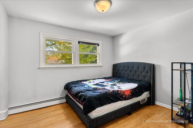 835 Maple Road, Flossmoor, IL 60422