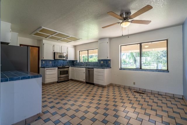 2025 Jeanie Lane, Gilroy, CA 95020