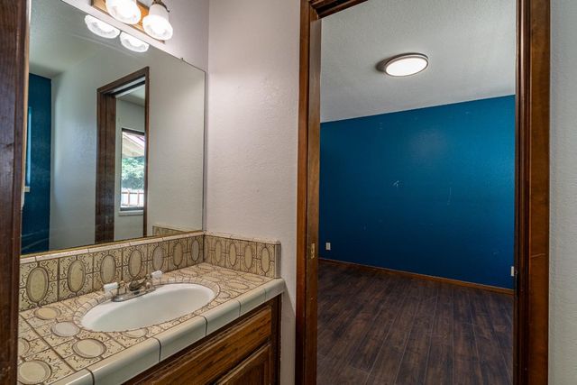 2025 Jeanie Lane, Gilroy, CA 95020