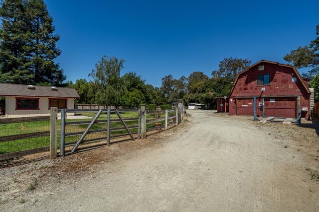 2025 Jeanie Lane, Gilroy, CA 95020