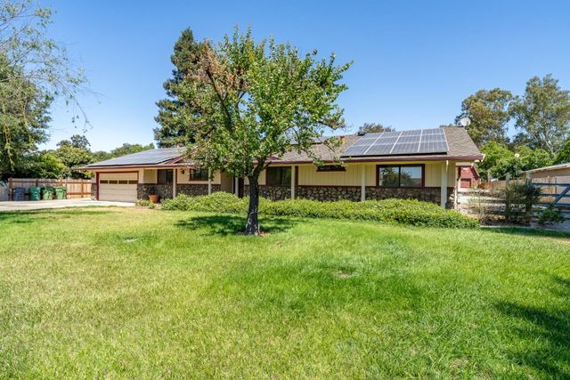 2025 Jeanie Lane, Gilroy, CA 95020