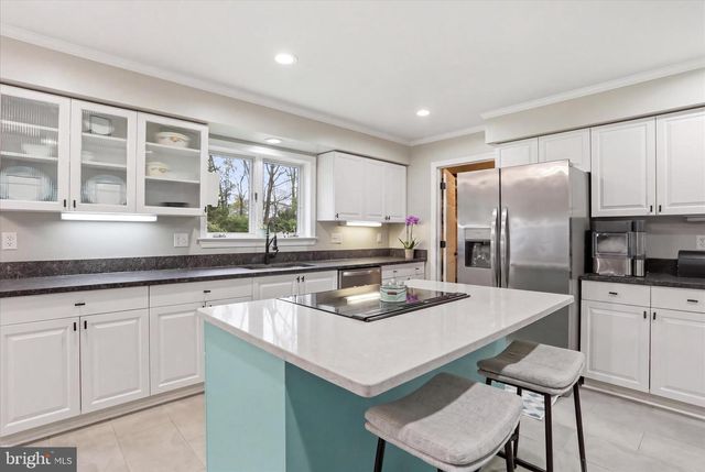 12 COLUMBUS CT, Martinsburg, WV 25404