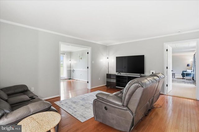 12 COLUMBUS CT, Martinsburg, WV 25404
