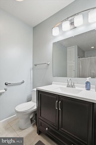 12 COLUMBUS CT, Martinsburg, WV 25404