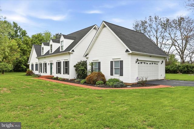12 COLUMBUS CT, Martinsburg, WV 25404