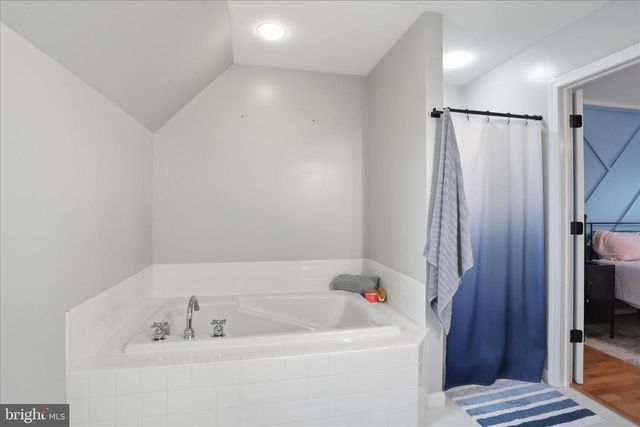 12 COLUMBUS CT, Martinsburg, WV 25404