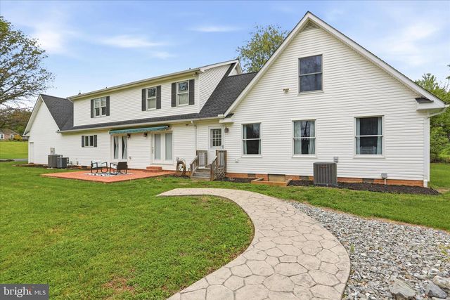 12 COLUMBUS CT, Martinsburg, WV 25404