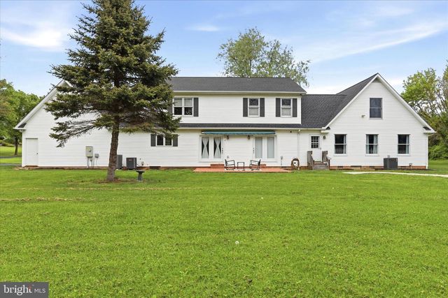 12 COLUMBUS CT, Martinsburg, WV 25404