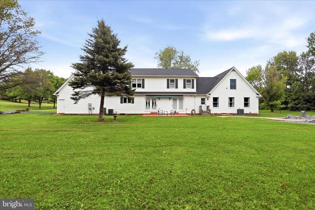 12 COLUMBUS CT, Martinsburg, WV 25404