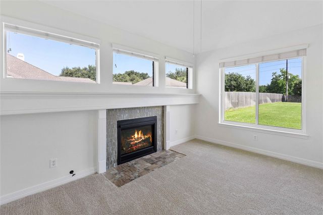 17802 White Oak Hill, Cypress, TX 77429