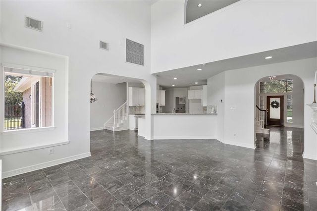17802 White Oak Hill, Cypress, TX 77429