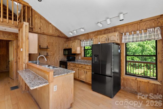1206 Caldwell Mountain Road, Hot Springs, NC 28743