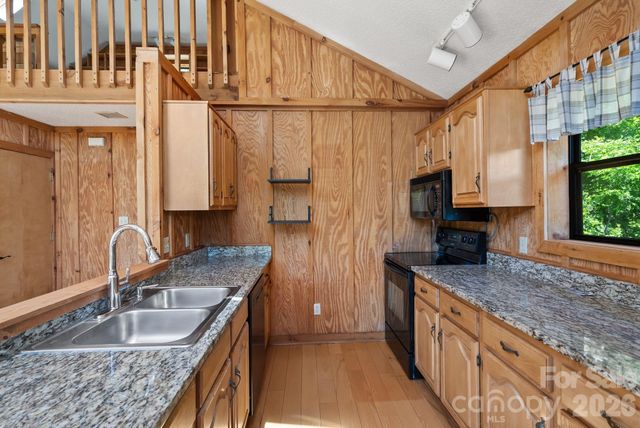 1206 Caldwell Mountain Road, Hot Springs, NC 28743