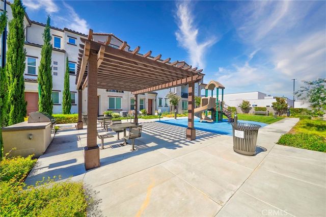 249 N Magnolia 3, Anaheim, CA 92801
