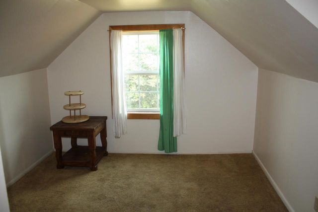 4125 E 4th St, Superior, WI 54880