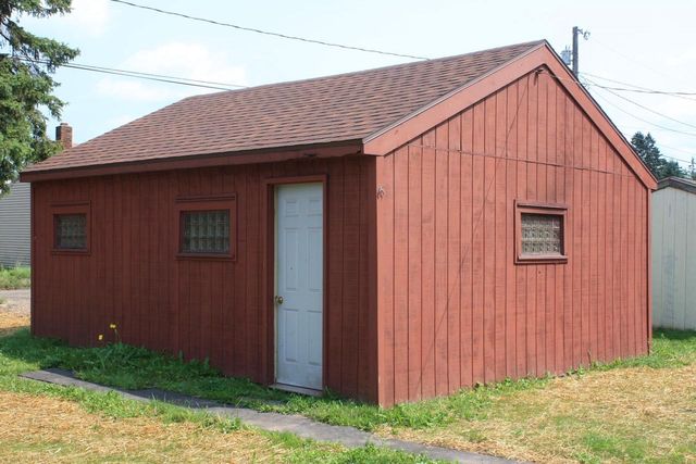 4125 E 4th St, Superior, WI 54880