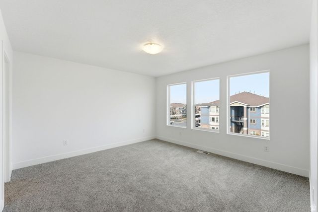 136 CHAMBORD CT, Sandy, UT 84070