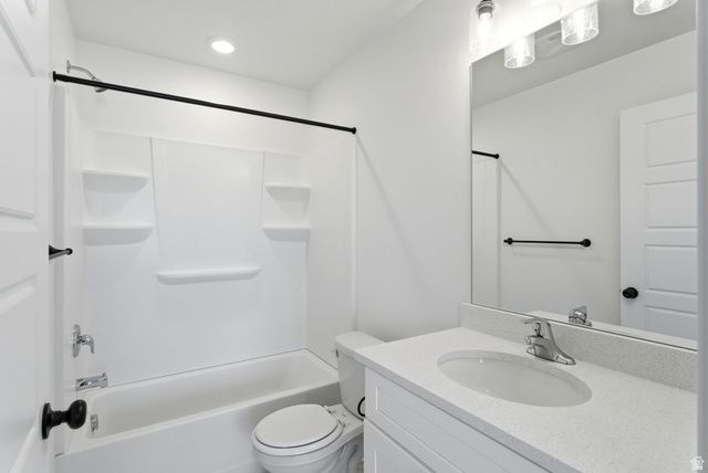 136 CHAMBORD CT, Sandy, UT 84070