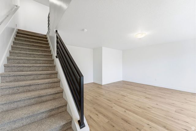 136 CHAMBORD CT, Sandy, UT 84070