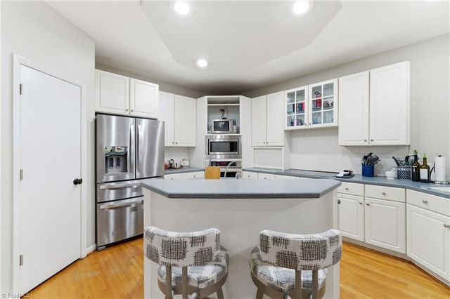 2400 Hunters Crossing Trail, Summerfield, NC 27358