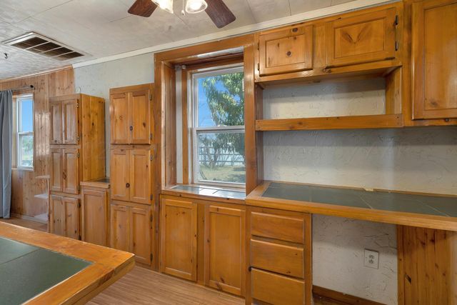 4400 MOUNTAIN Drive, Amarillo, TX 79108