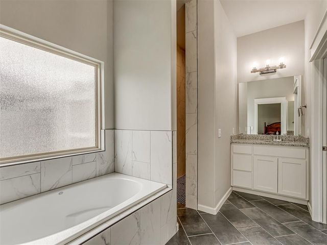 16717 Aragon Lane, Oklahoma City, OK 73170