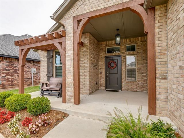 16717 Aragon Lane, Oklahoma City, OK 73170
