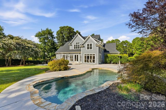 104 Gammon Point Court, Mooresville, NC 28117