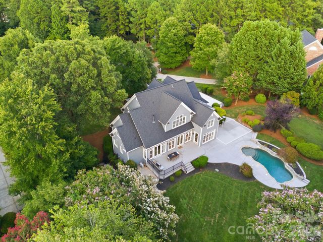 104 Gammon Point Court, Mooresville, NC 28117