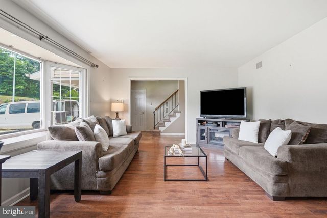2437 W COLONIAL DR, Upper Chichester, PA 19061