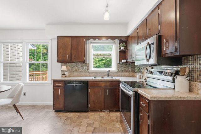 2437 W COLONIAL DR, Upper Chichester, PA 19061