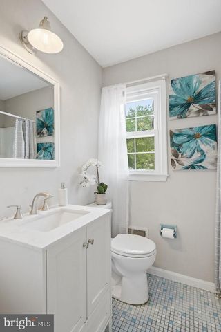 2437 W COLONIAL DR, Upper Chichester, PA 19061
