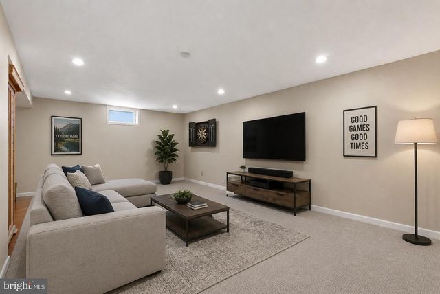 2437 W COLONIAL DR, Upper Chichester, PA 19061