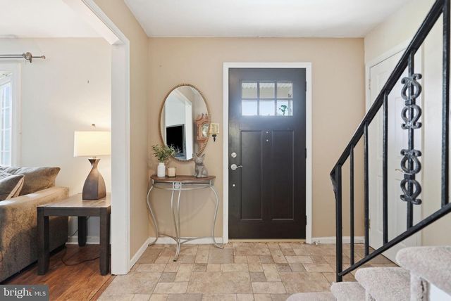 2437 W COLONIAL DR, Upper Chichester, PA 19061