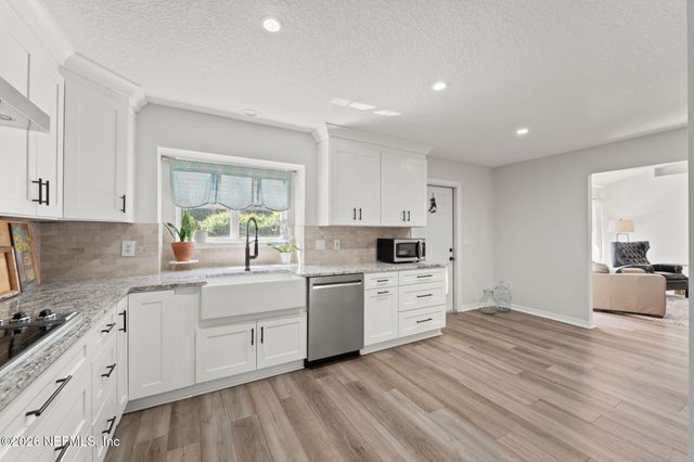 10552 INNISBROOK Drive, Jacksonville, FL 32222