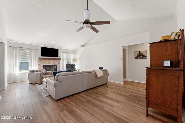 10552 INNISBROOK Drive, Jacksonville, FL 32222