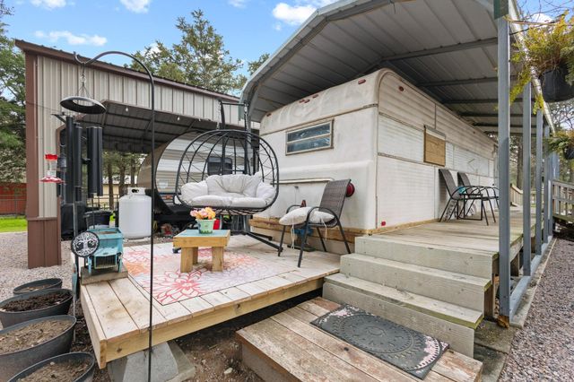 988 County Road, Gordonville, TX 76245