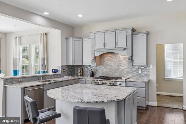 6517 TOTTERIDGE, Middle River, MD 21220