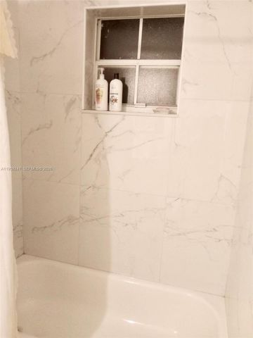 15288 SW 169th Ln, Miami, FL 33187