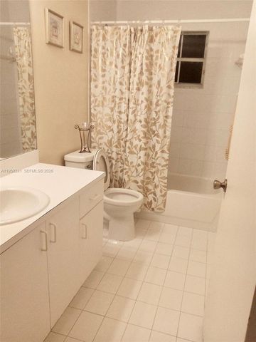 15288 SW 169th Ln, Miami, FL 33187